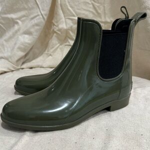J. Crew Women’s Mercantile Chelsea Rain Boot Size 9